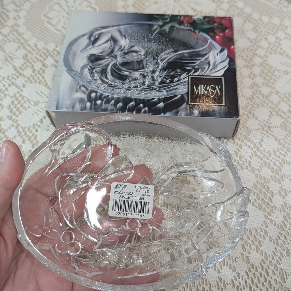 Mikasa Holiday Goose Sweet Dish Clear Glass Embossed WX037/502 Japan NIB